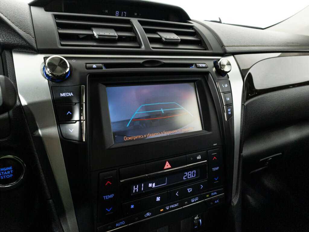 Купить Toyota Camry с пробегом. Фото: #15