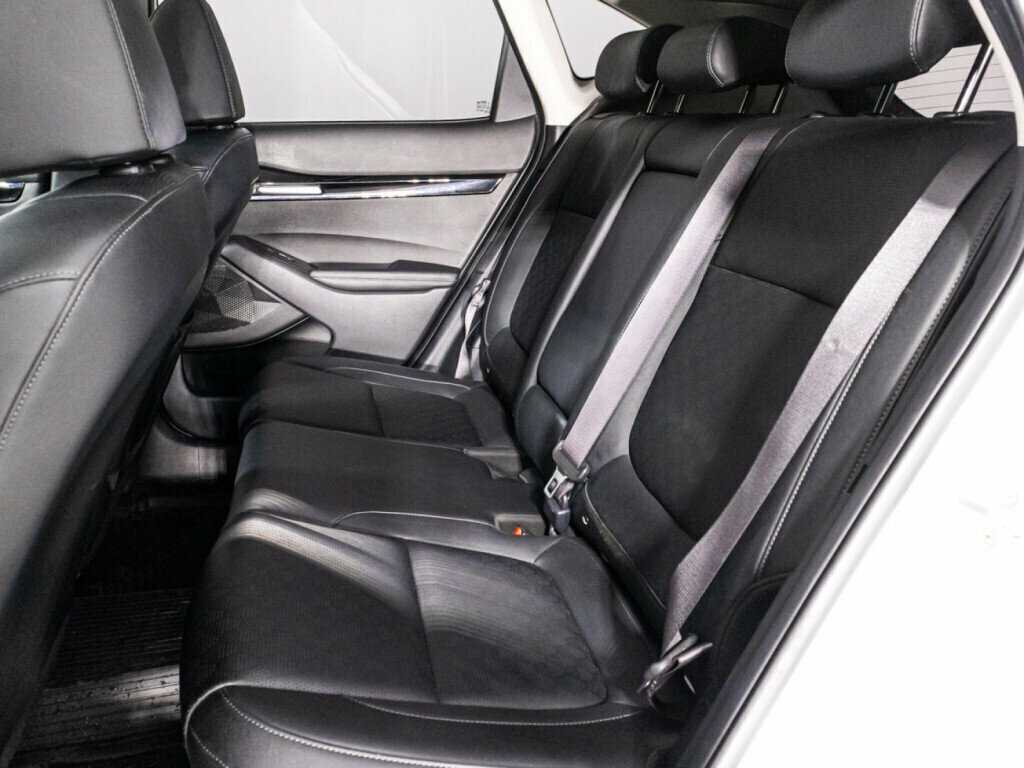 Купить Kia Seltos с пробегом. Фото: #9