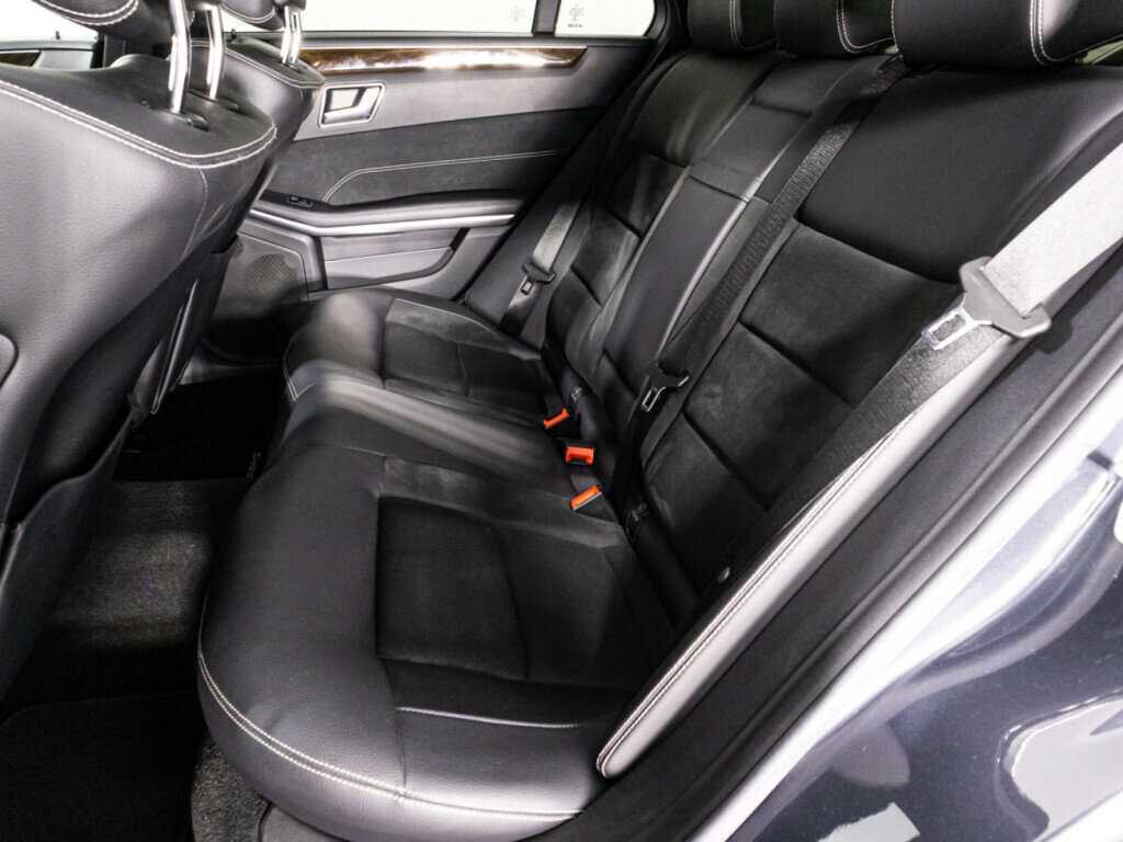 Купить Mercedes-Benz E-Класс с пробегом. Фото: #6