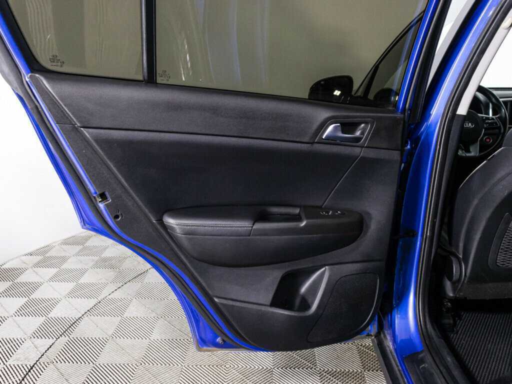 Купить Kia Sportage с пробегом. Фото: #24