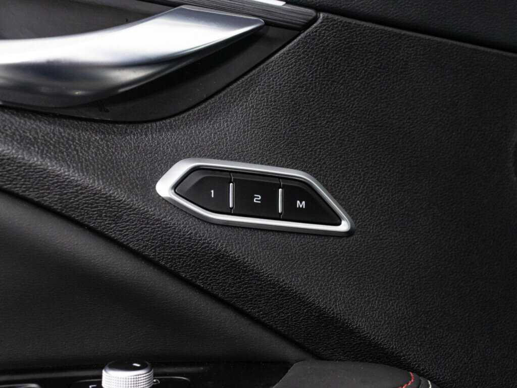 Купить Geely Tugella с пробегом. Фото: #24