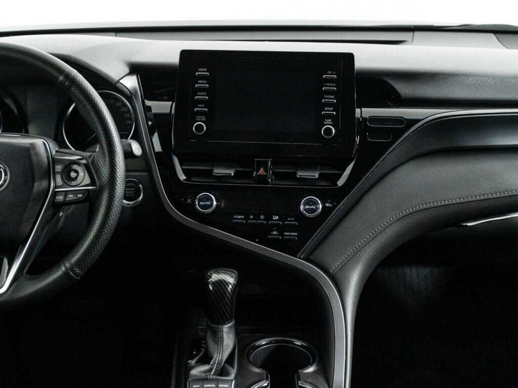 Купить Toyota Camry с пробегом. Фото: #12