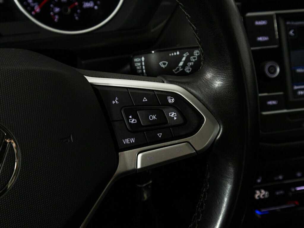 Купить Volkswagen Tiguan с пробегом. Фото: #16