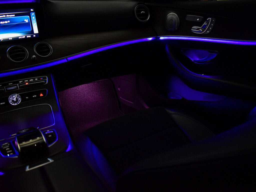 Купить Mercedes-Benz E-Класс с пробегом. Фото: #25