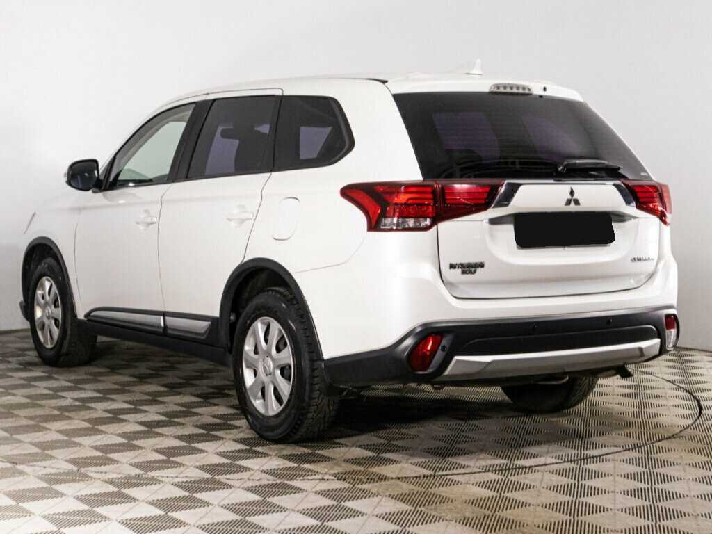 Купить Mitsubishi Outlander с пробегом. Фото: #6