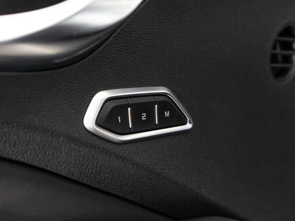 Купить Geely Tugella с пробегом. Фото: #22