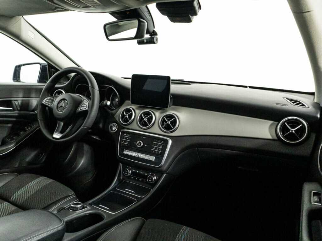 Купить Mercedes-Benz CLA с пробегом. Фото: #8