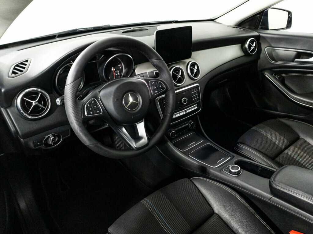 Купить Mercedes-Benz CLA с пробегом. Фото: #10