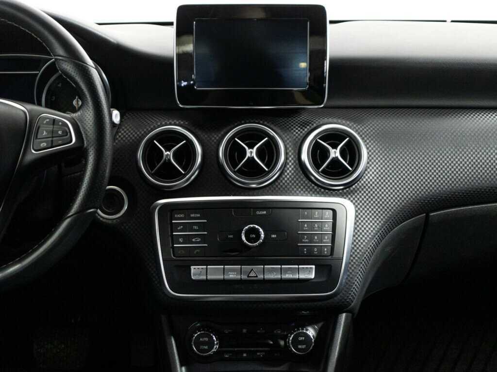 Купить Mercedes-Benz A-Класс с пробегом. Фото: #13