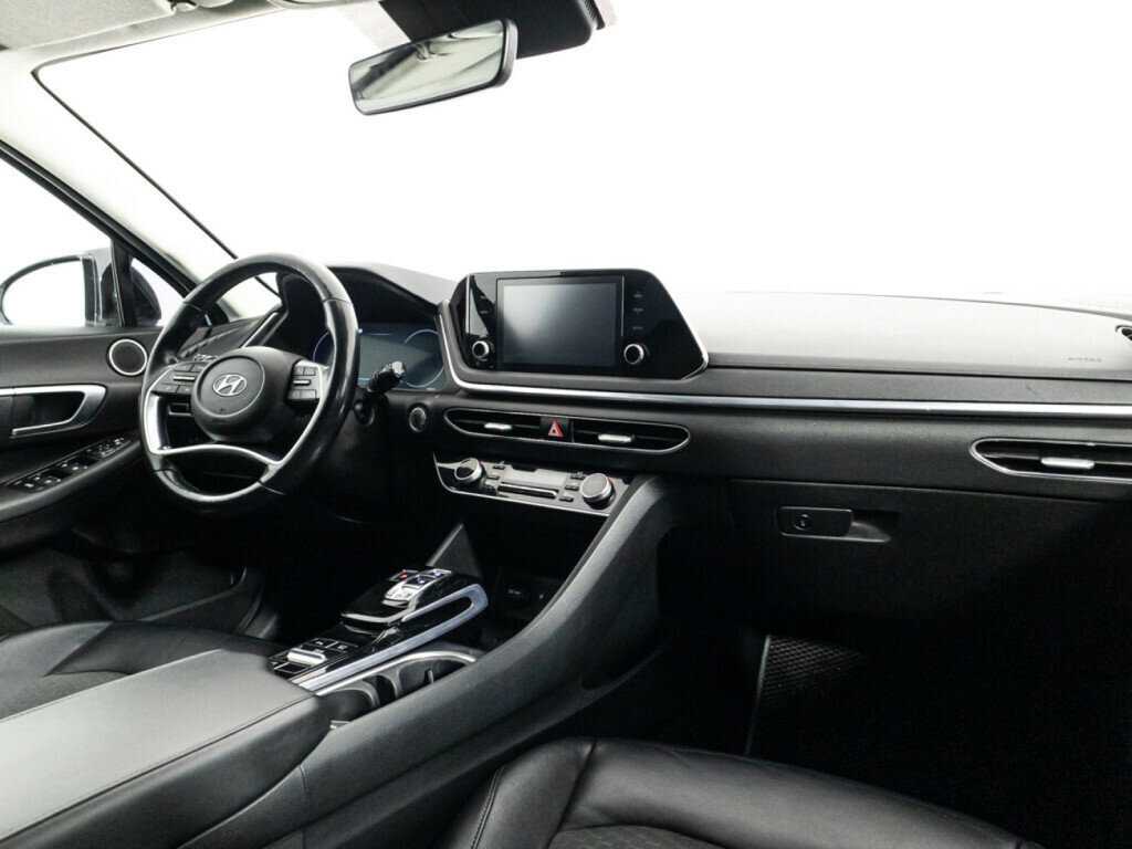 Купить Hyundai Sonata с пробегом. Фото: #8