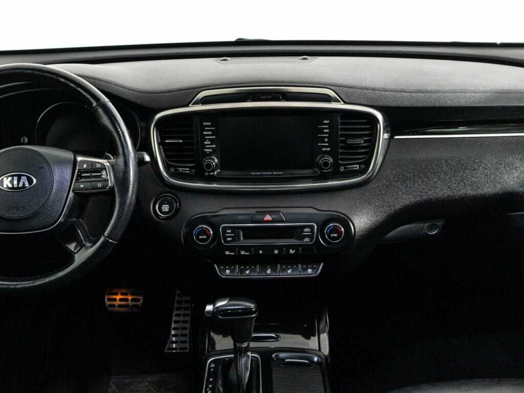 Купить Kia Sorento с пробегом. Фото: #13