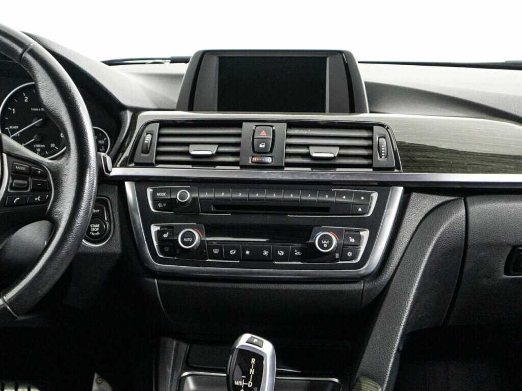 Купить BMW 3 серии с пробегом. Фото: #13