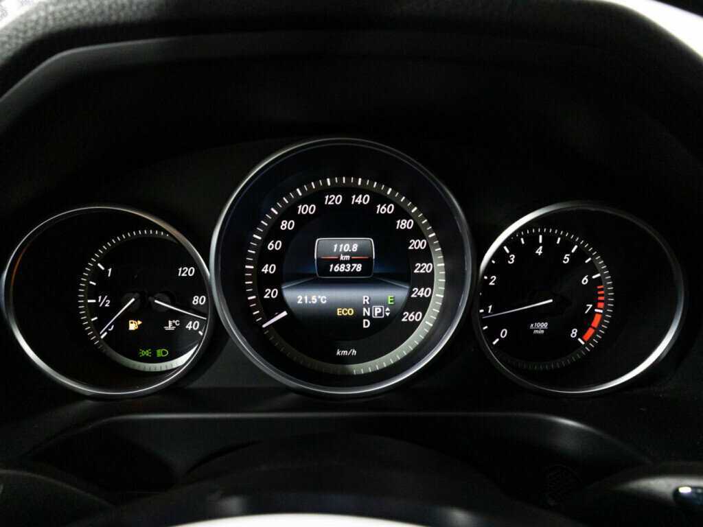 Купить Mercedes-Benz E-Класс с пробегом. Фото: #11