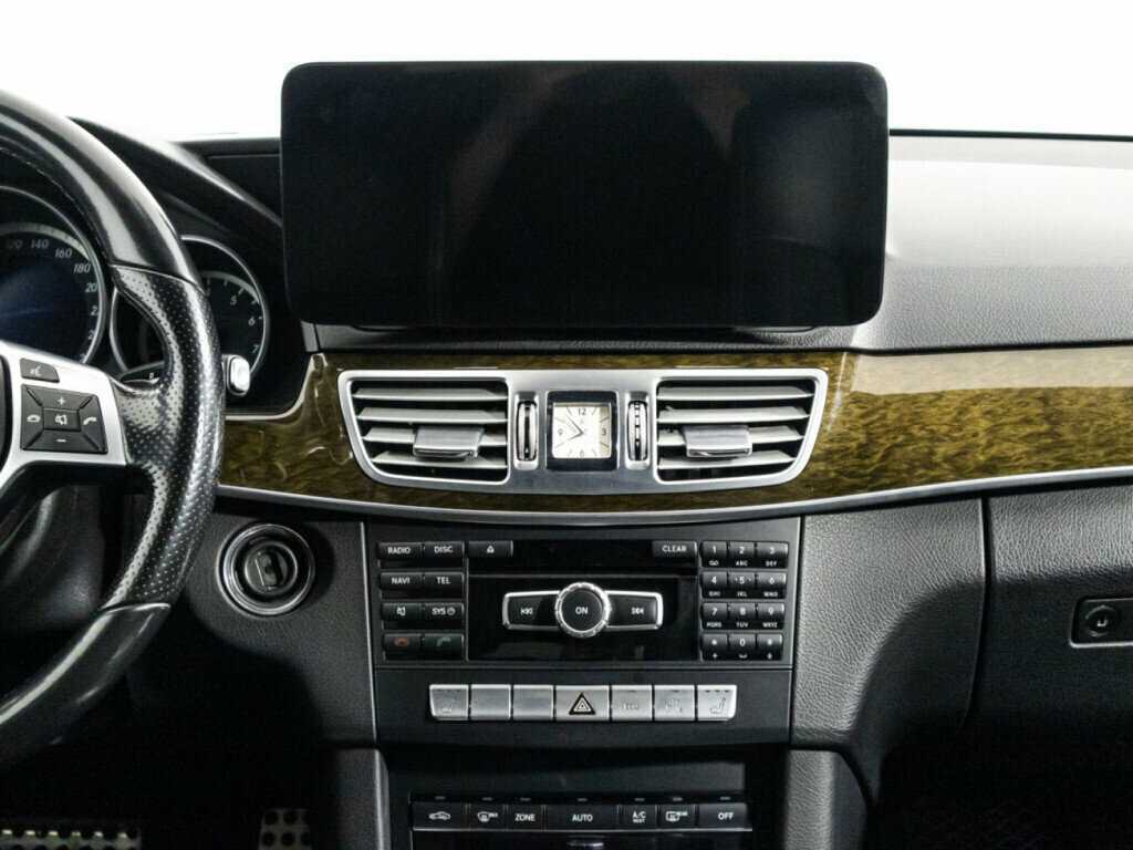 Купить Mercedes-Benz E-Класс с пробегом. Фото: #13