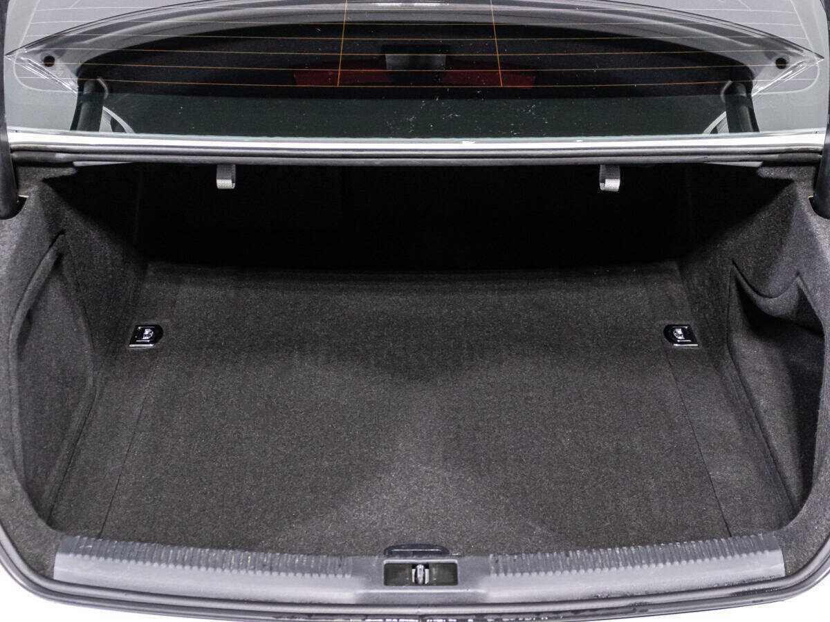 Купить Audi A4 с пробегом. Фото: #14