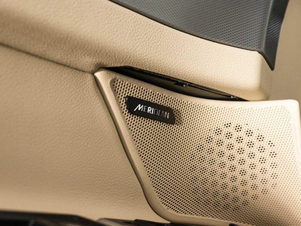 Купить Jaguar XF с пробегом. Фото: #15