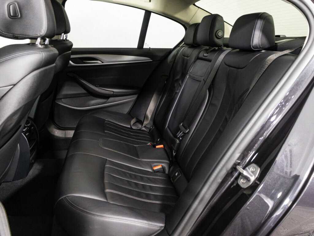 Купить BMW 5 серии с пробегом. Фото: #9