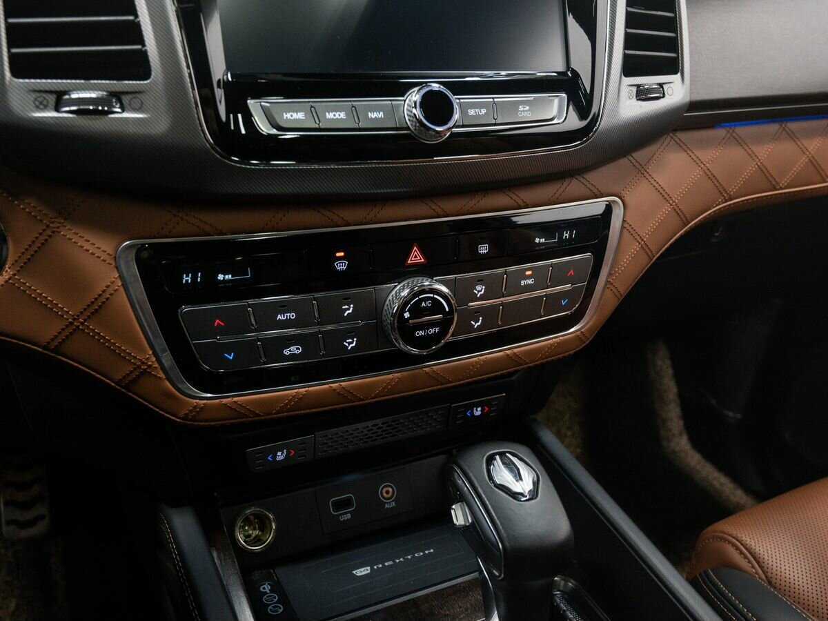 Купить SsangYong Rexton с пробегом. Фото: #18