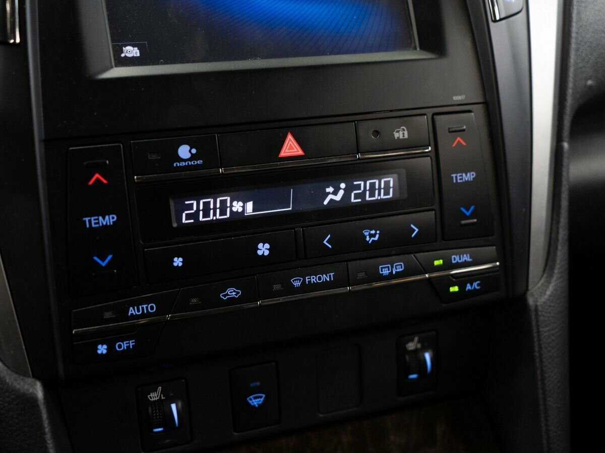 Купить Toyota Camry с пробегом. Фото: #10