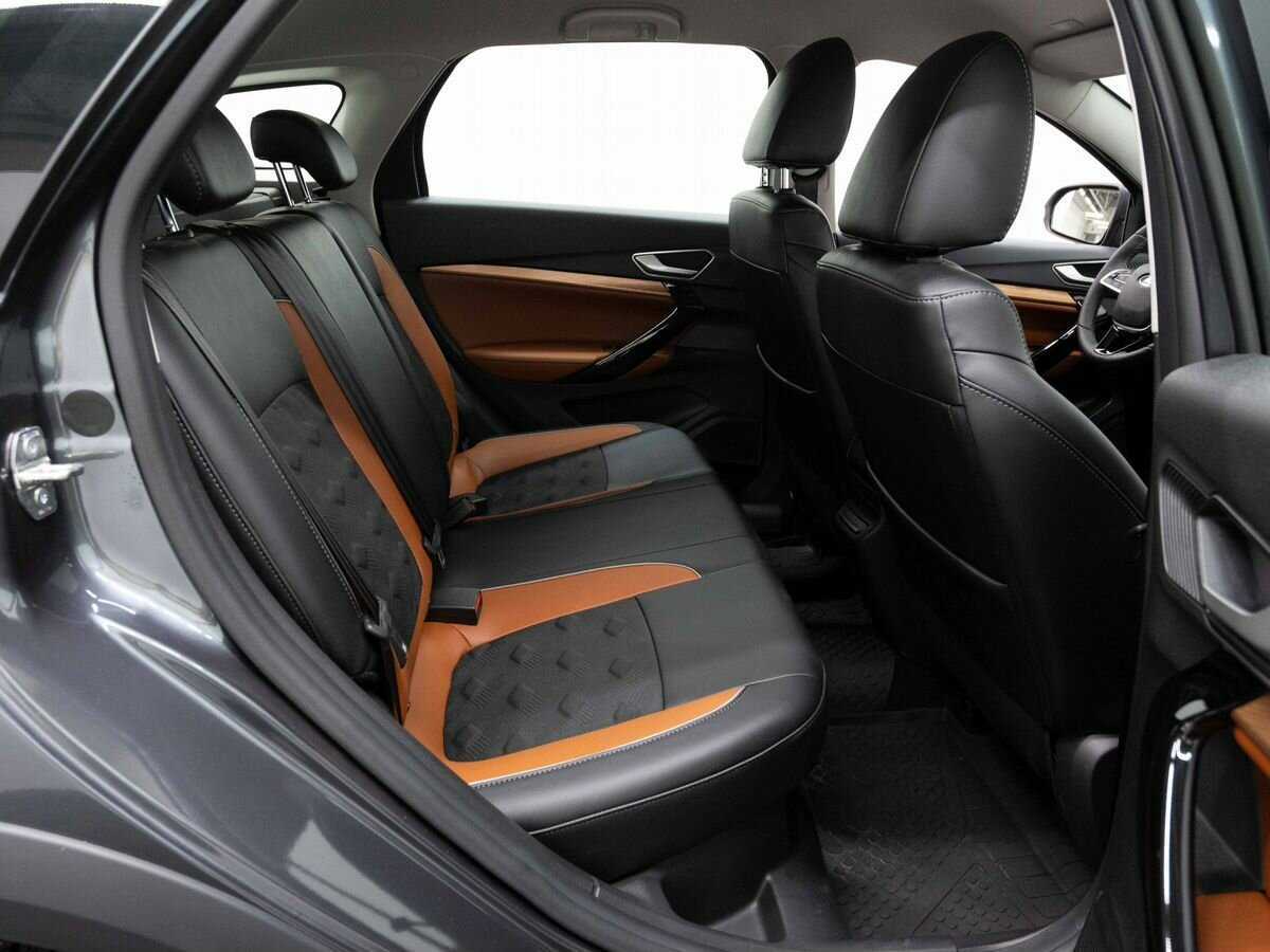 Купить Lada (ВАЗ) Vesta с пробегом. Фото: #10