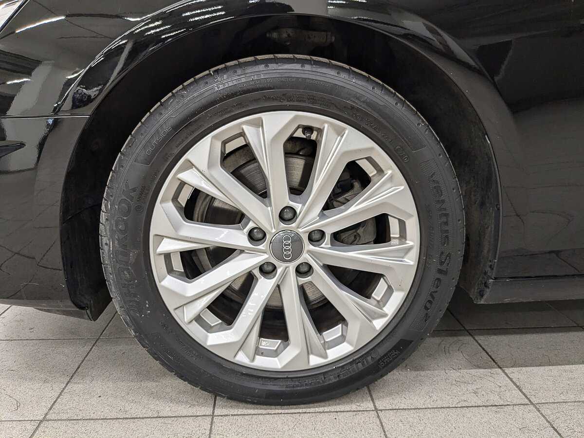 Купить Audi A4 с пробегом. Фото: #11