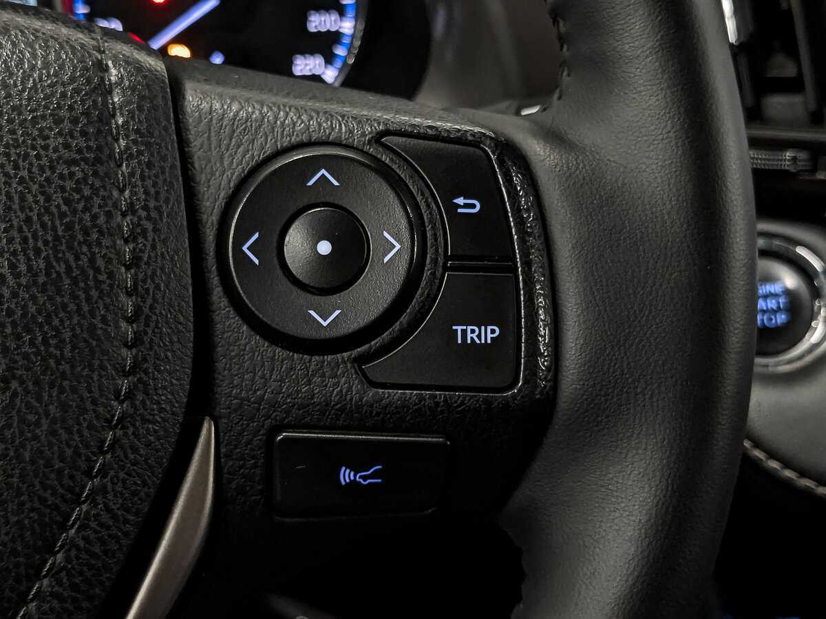 Купить Toyota RAV4 с пробегом. Фото: #27