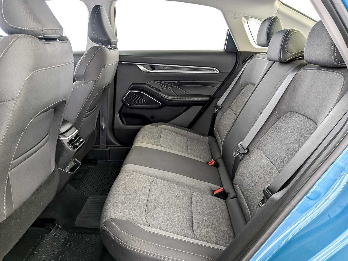 Купить Geely Emgrand с пробегом. Фото: #11