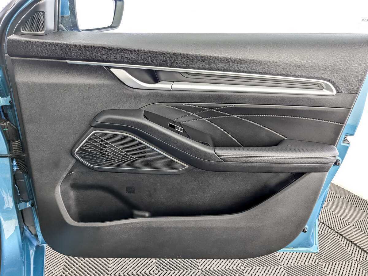 Купить Geely Emgrand с пробегом. Фото: #21