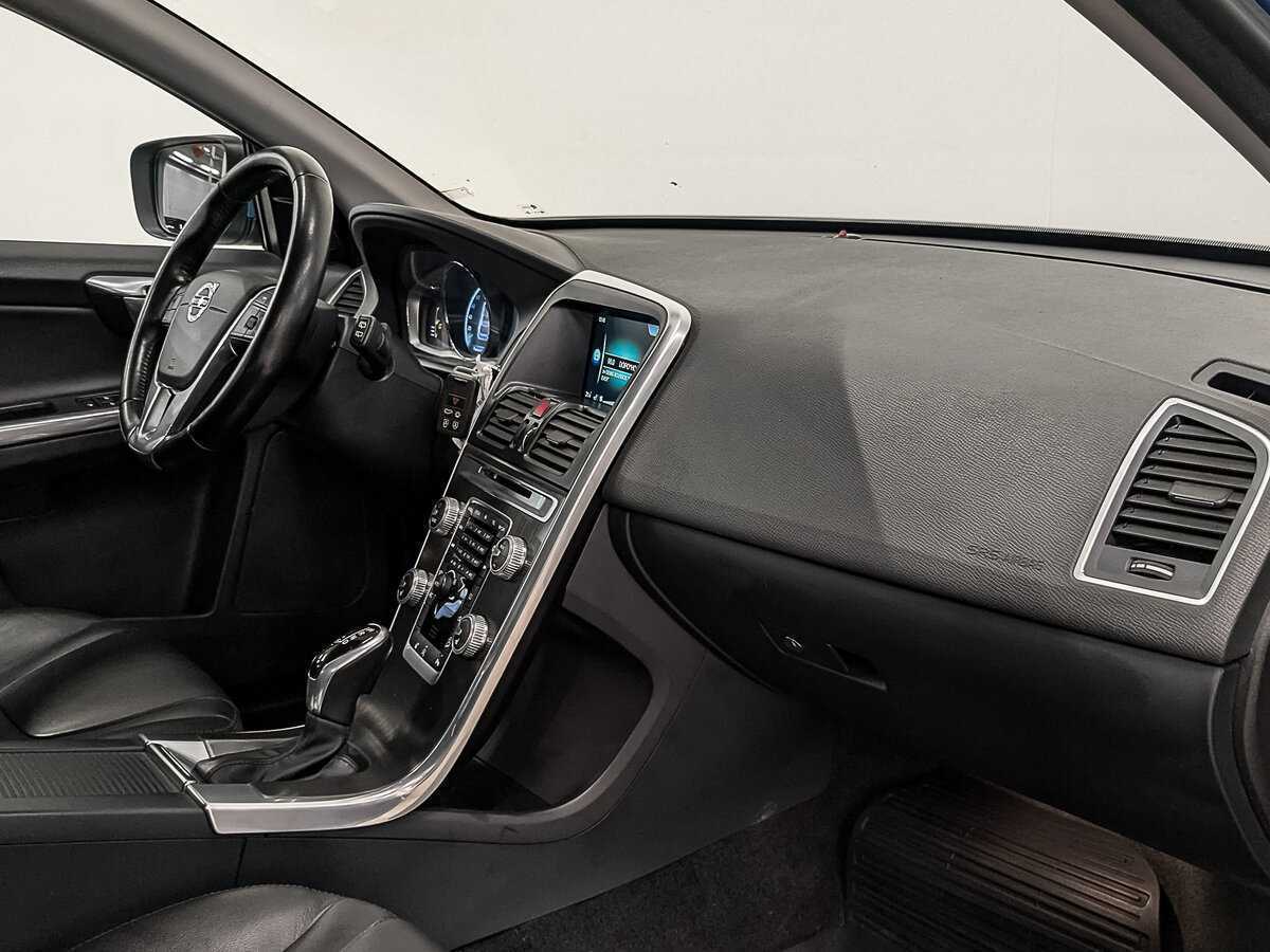 Купить Volvo XC60 с пробегом. Фото: #12