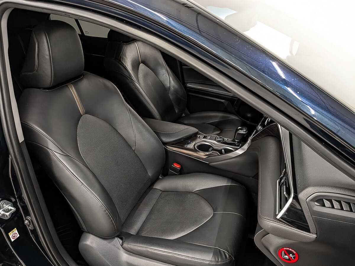 Купить Toyota Camry с пробегом. Фото: #23