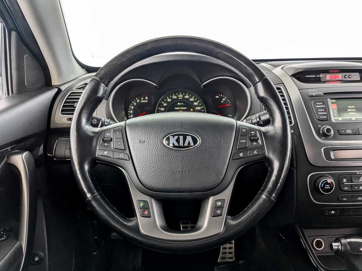 Купить Kia Sorento с пробегом. Фото: #21