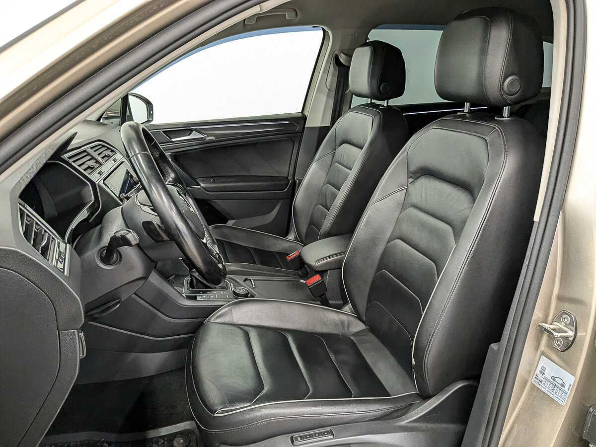 Купить Volkswagen Tiguan с пробегом. Фото: #19