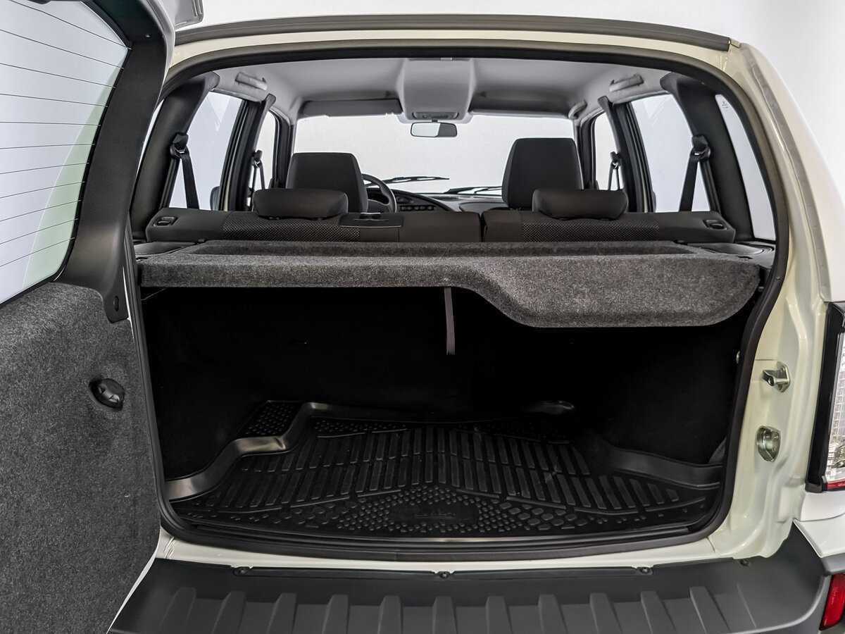 Купить Lada (ВАЗ) Niva с пробегом. Фото: #9