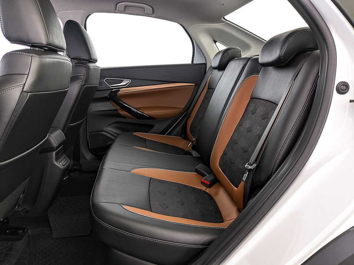 Купить Lada (ВАЗ) Vesta с пробегом. Фото: #17