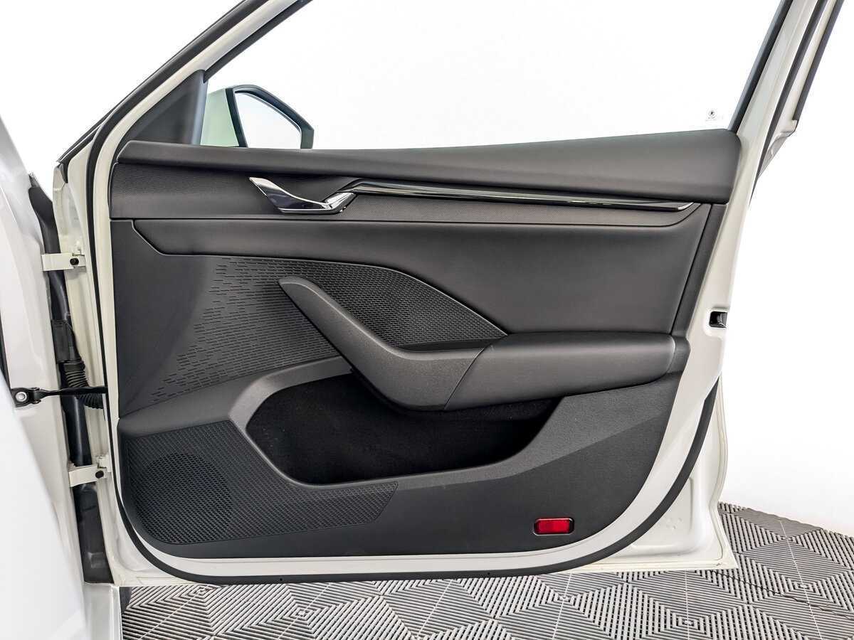 Купить Skoda Octavia с пробегом. Фото: #23