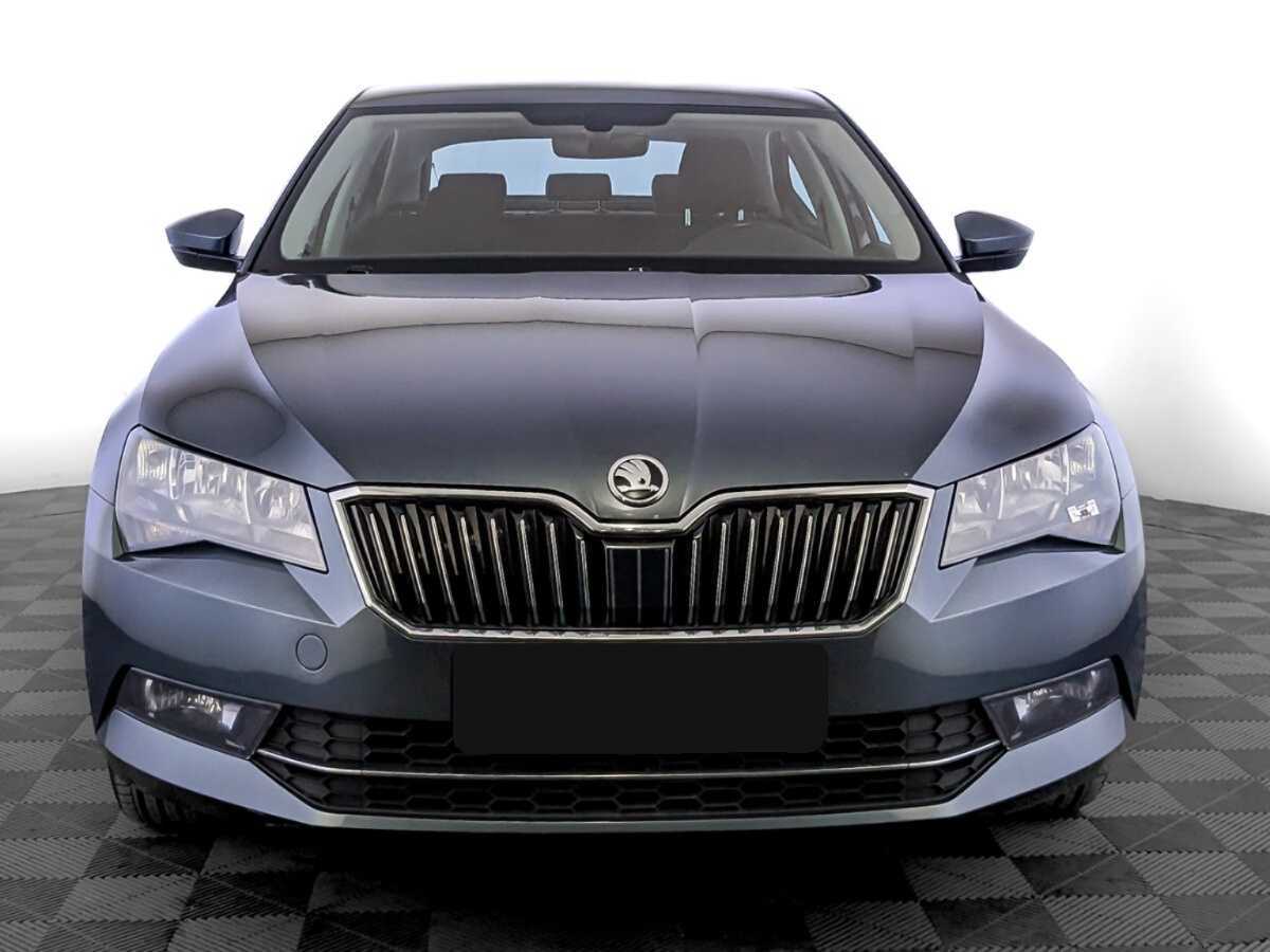 Купить Skoda Superb с пробегом. Фото: #1