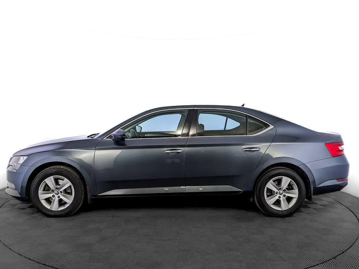 Купить Skoda Superb с пробегом. Фото: #7
