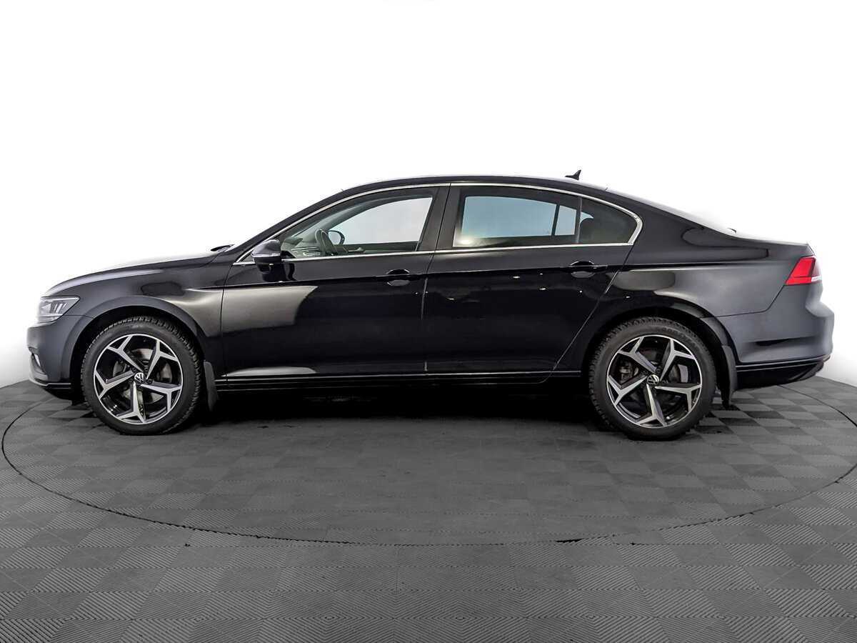 Купить Volkswagen Passat с пробегом. Фото: #7