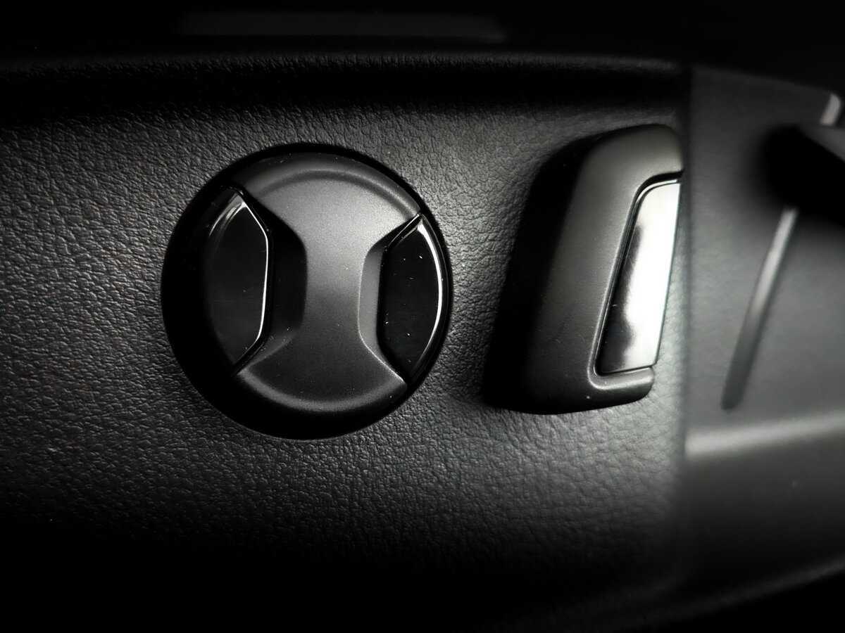 Купить Volkswagen Passat с пробегом. Фото: #20