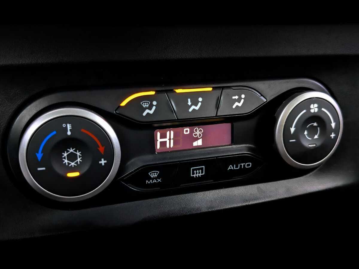 Продажа Б/У Лада (ВАЗ) ИКСРЭЙ. Фото: #24