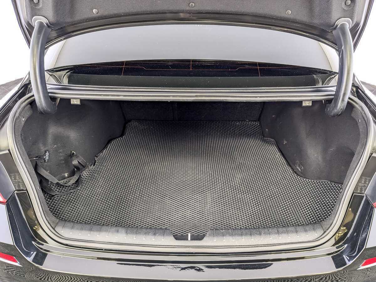 Купить Kia Optima с пробегом. Фото: #9