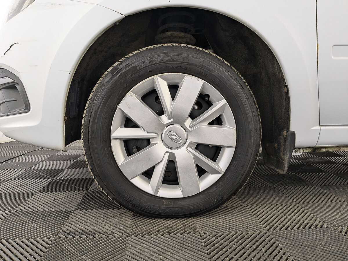 Купить Lada (ВАЗ) Granta с пробегом. Фото: #11