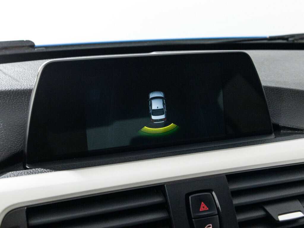 Купить BMW 3 серии с пробегом. Фото: #14