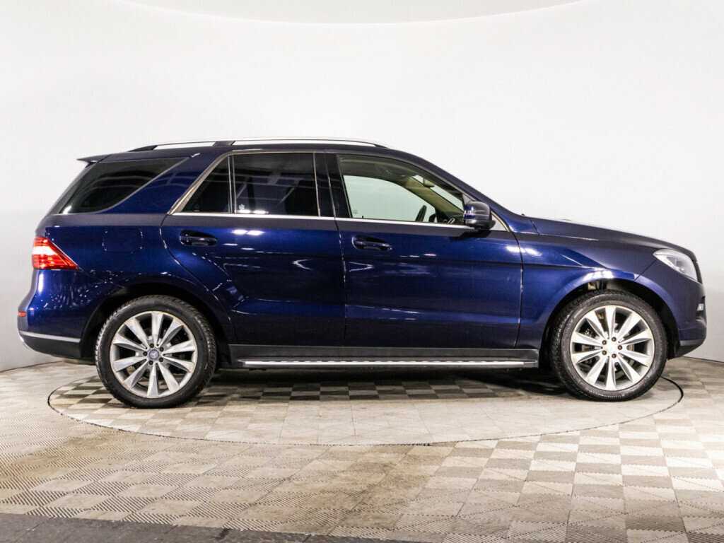 Купить Mercedes-Benz M-Класс с пробегом. Фото: #3