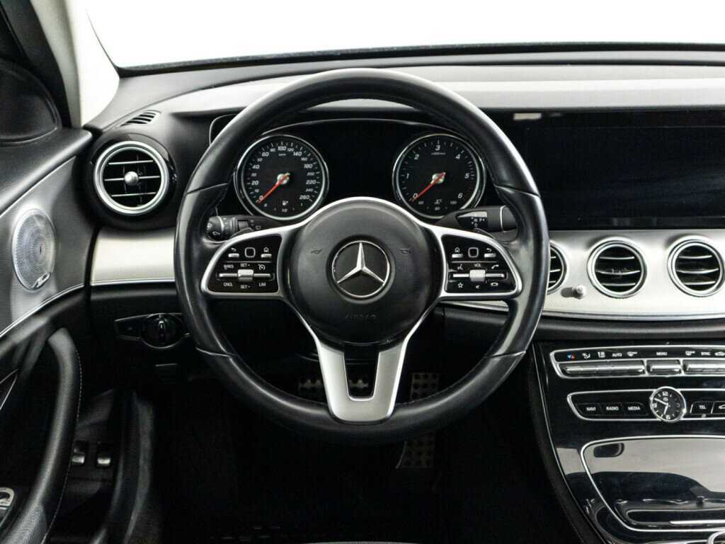 Купить Mercedes-Benz E-Класс с пробегом. Фото: #22