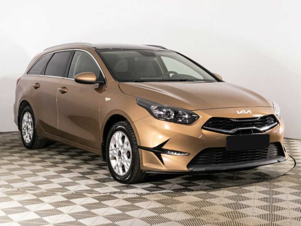 Купить Kia Ceed с пробегом. Фото: #2