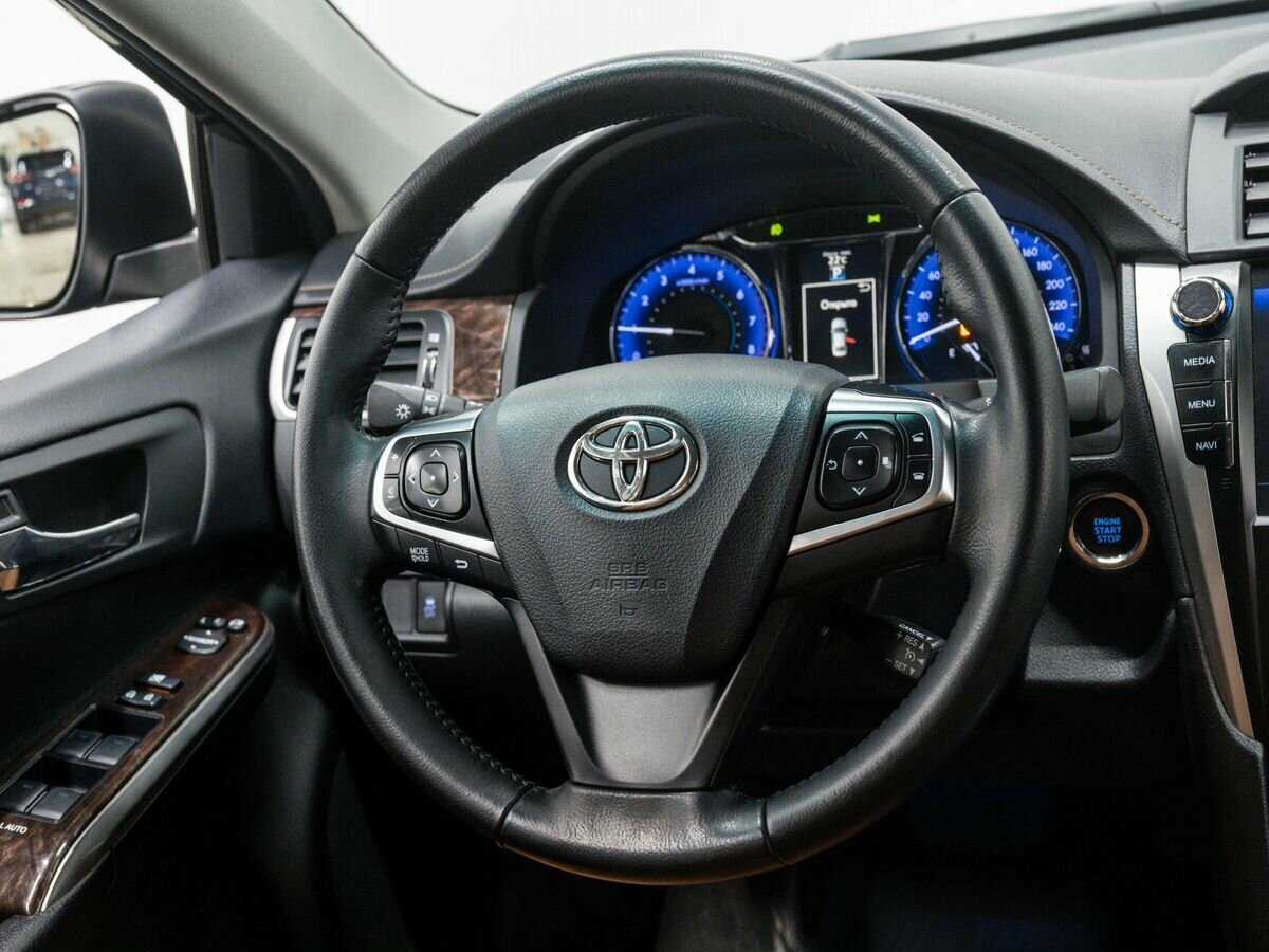 Купить Toyota Camry с пробегом. Фото: #6