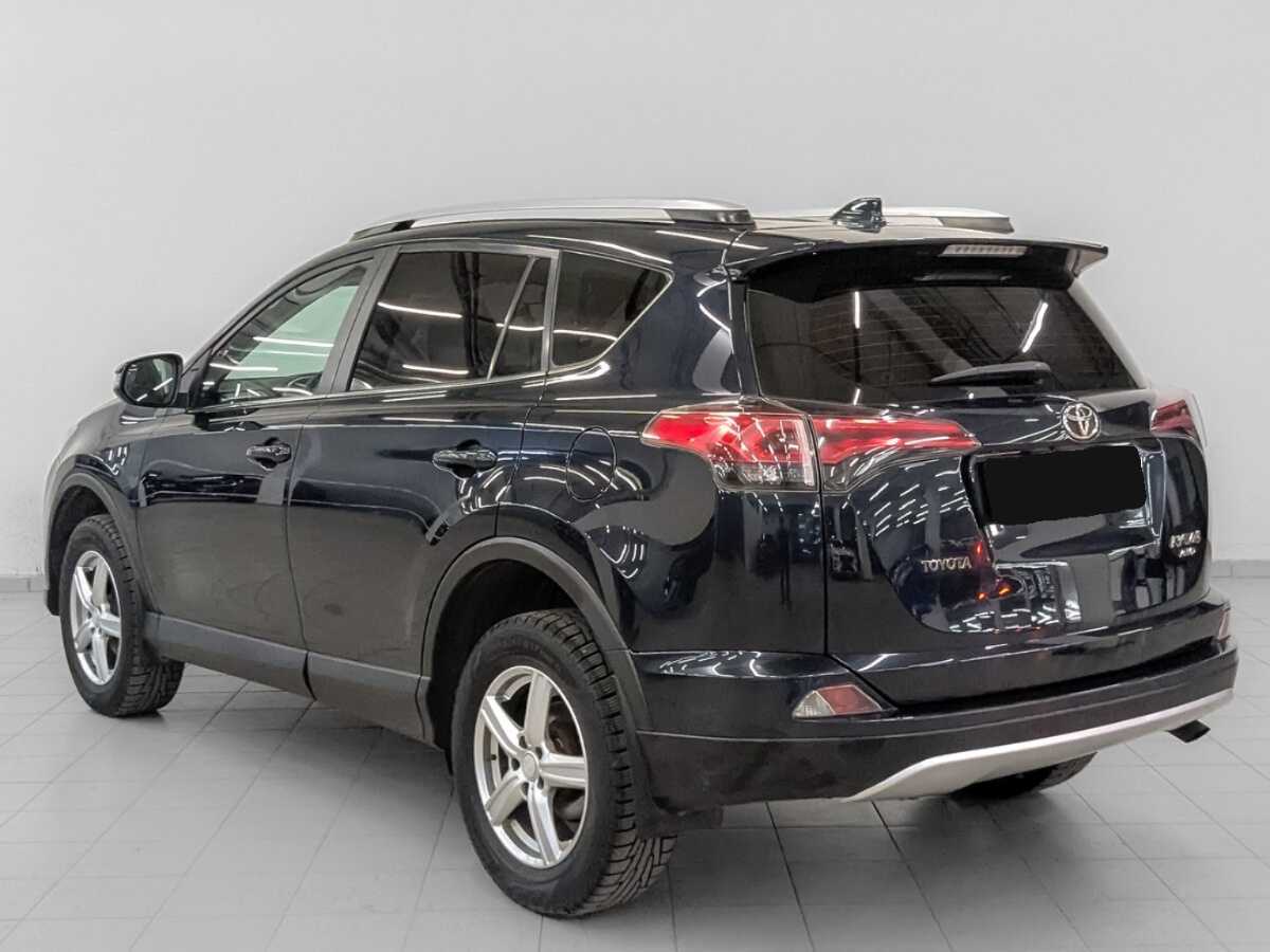 Купить Toyota RAV4 с пробегом. Фото: #6