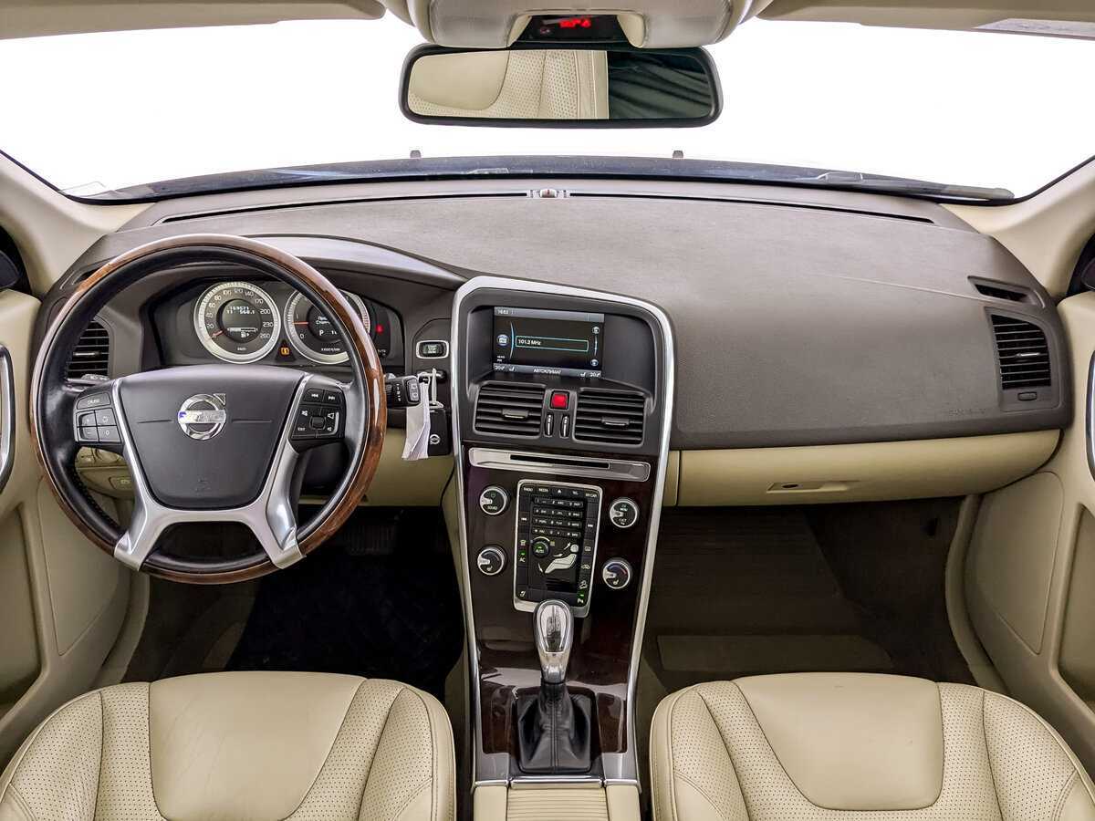 Продажа Б/У Вольво ИксЦ60. Фото: #13