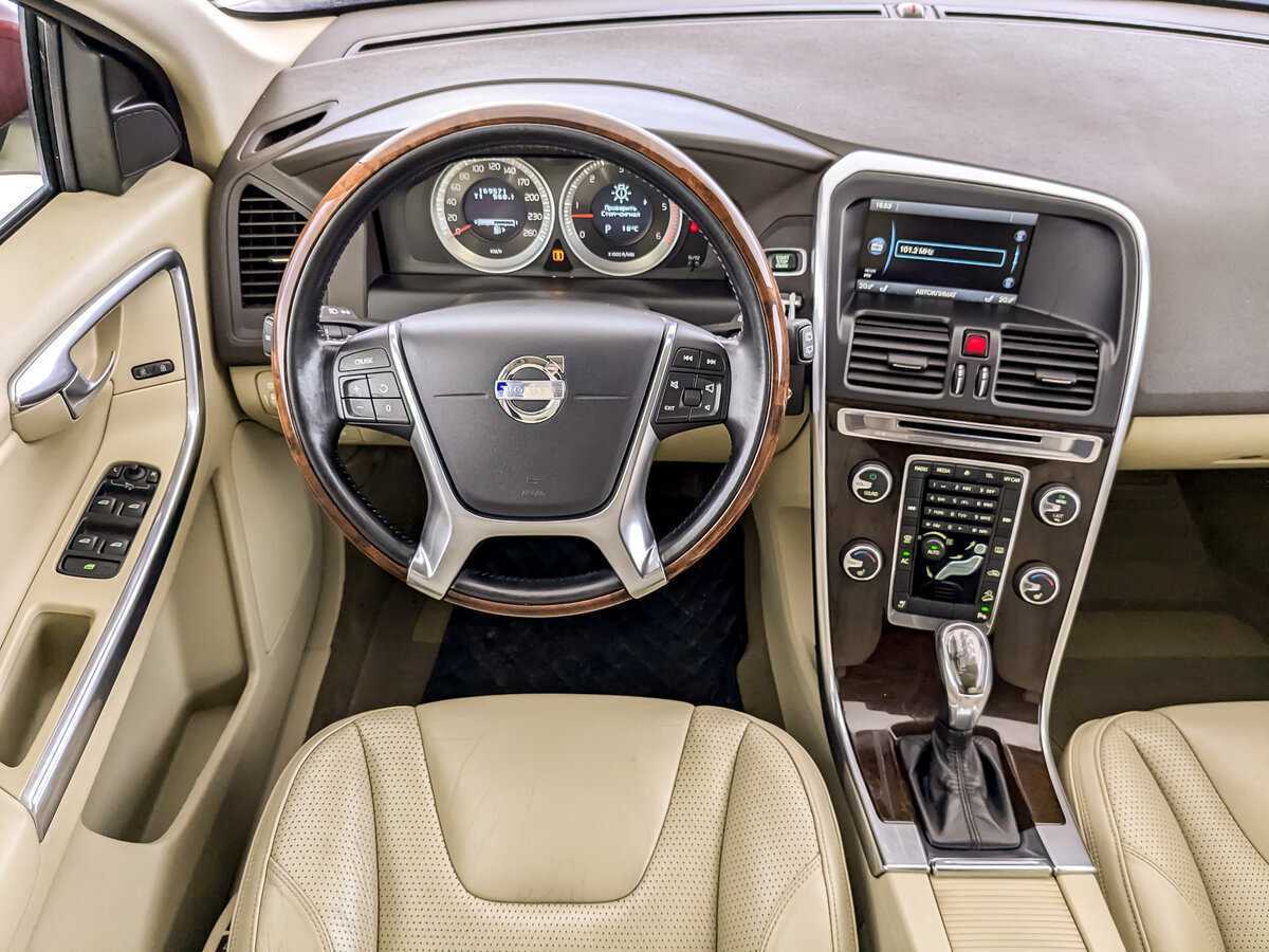 Продажа Б/У Вольво ИксЦ60. Фото: #25